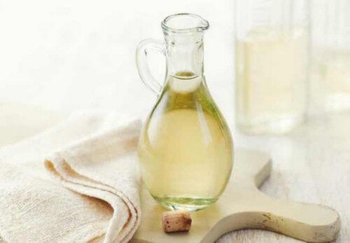 White vinegar