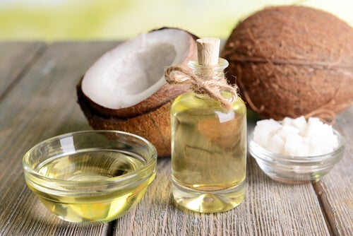 Coconut oil for cystic acne