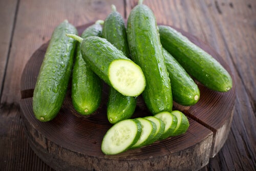 Cucumber slimming and detoxifying drink benefits