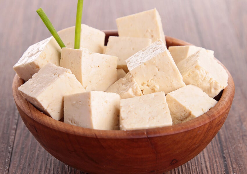 Tofu: one of the vegan cheeses par excellence